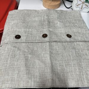 Pillow Cover 17 X 17 Square Burlap Wide Weave w/ Button Accents Country Zippered